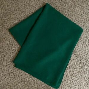 52 x 70 Dark Green Tablecloth